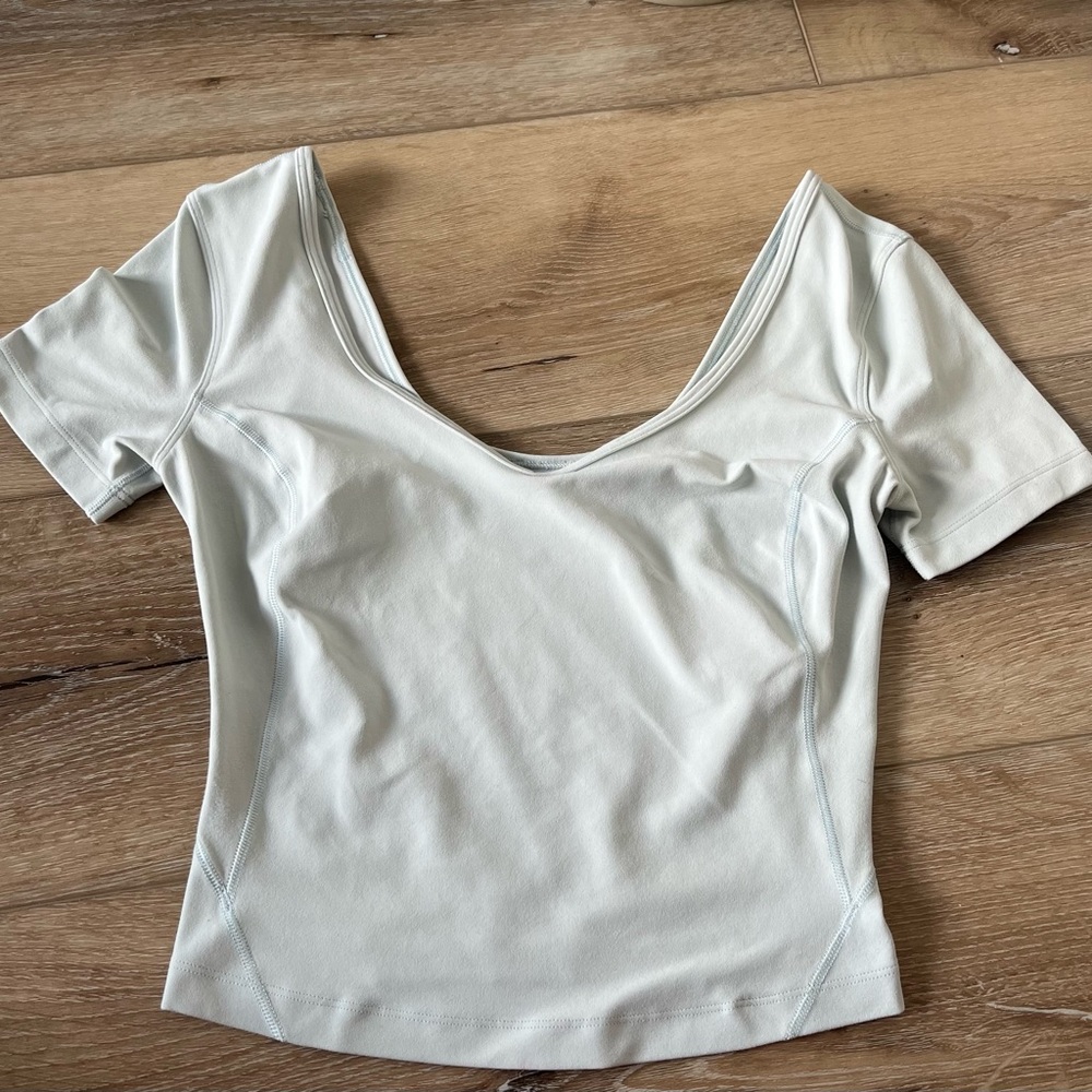 Lululemon Align t-shirt light blue size 2